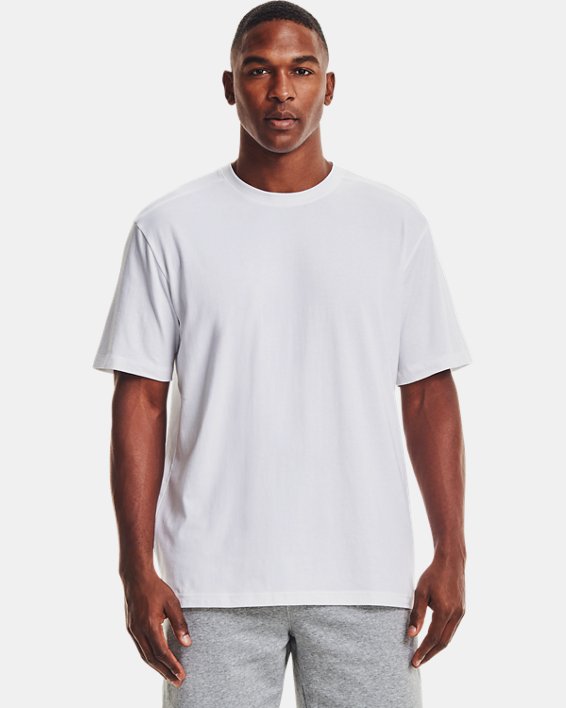 Herren UA Baseline Essential T-Shirt, White, pdpMainDesktop image number 0